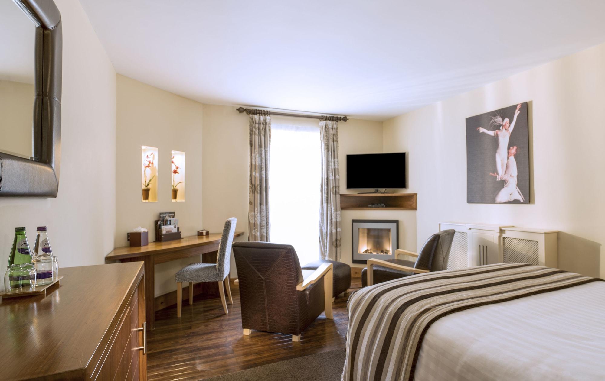 The Big Blue Hotel - Blackpool Pleasure Beach Room photo